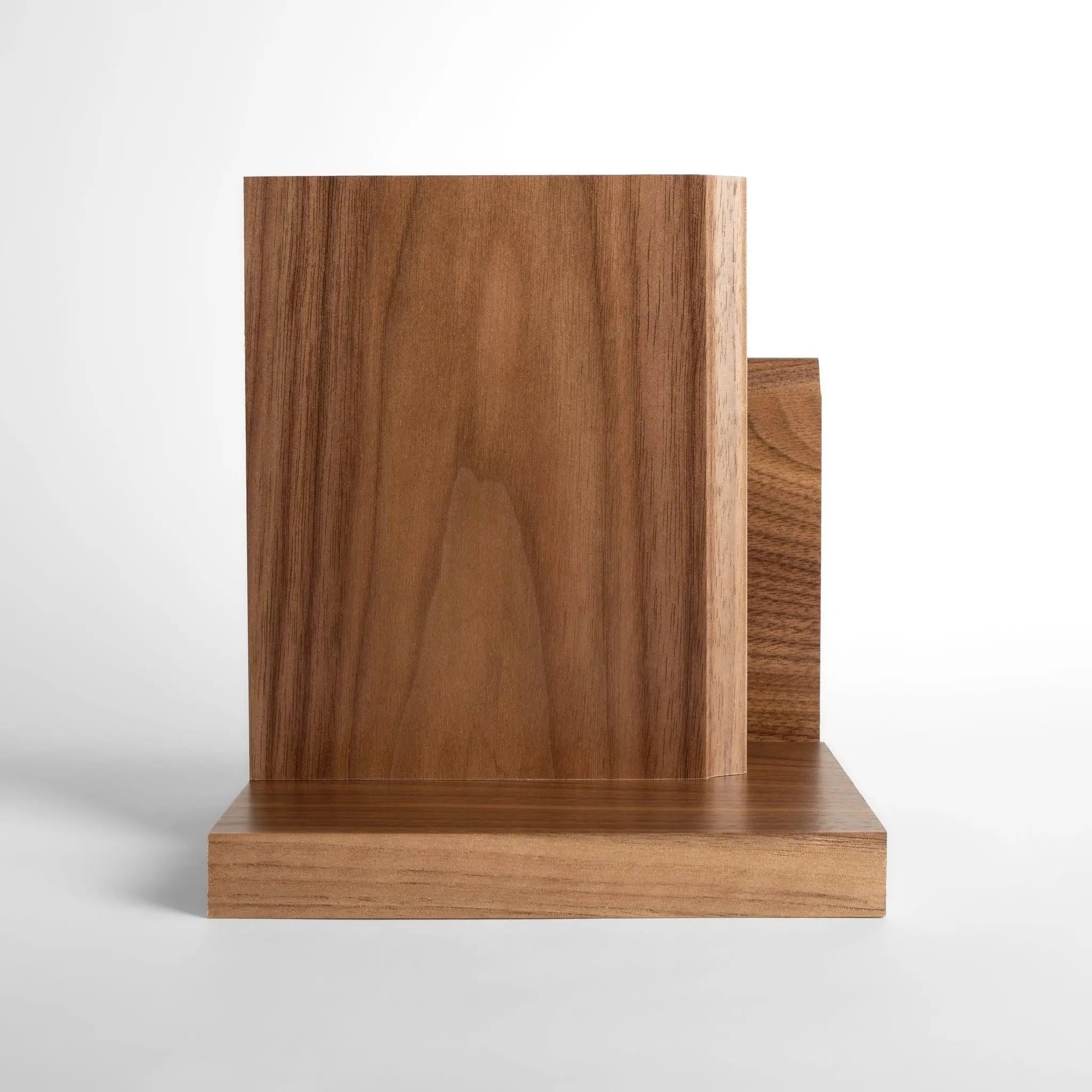 Bridgeport/Malibu American Black Walnut Swatch - Teodor Vanities United States