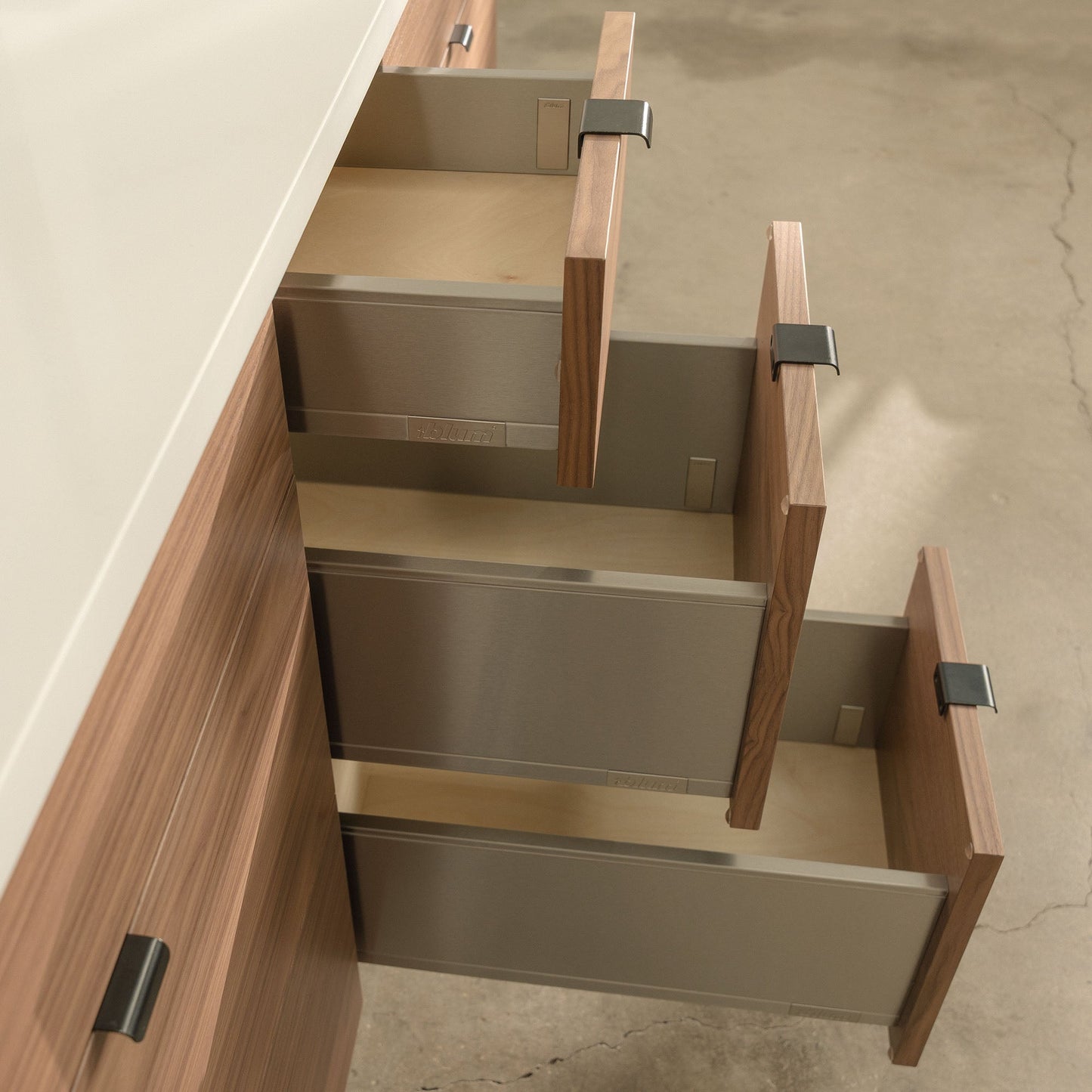 
                  
                    Asher Stainless SLIM 60" American Black Walnut Bathroom Vanity, Double Sink Teodor Bathroom Vanity United States
                  
                