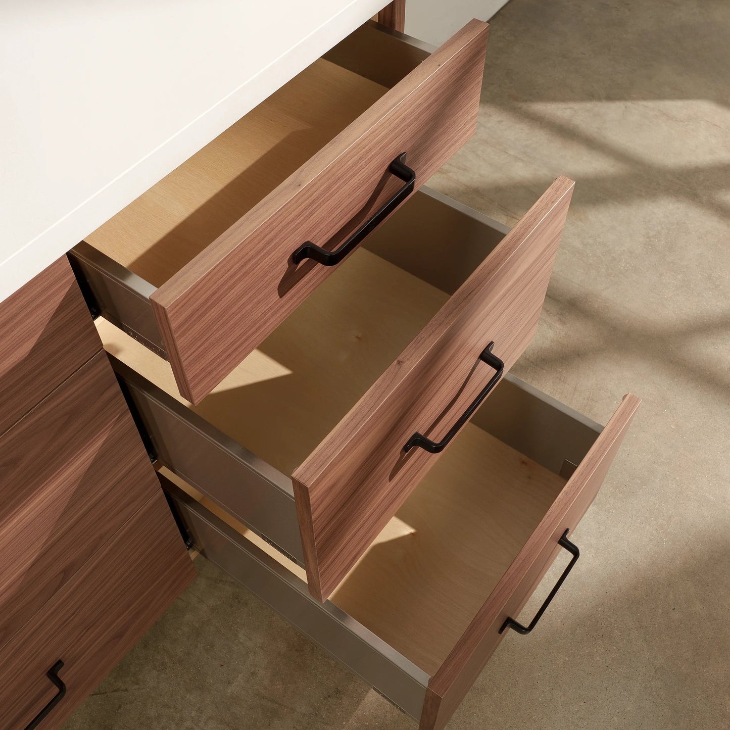 
                  
                    Asher Stainless SLIM 60" American Black Walnut Bathroom Vanity Teodor Bathroom Vanity United States
                  
                