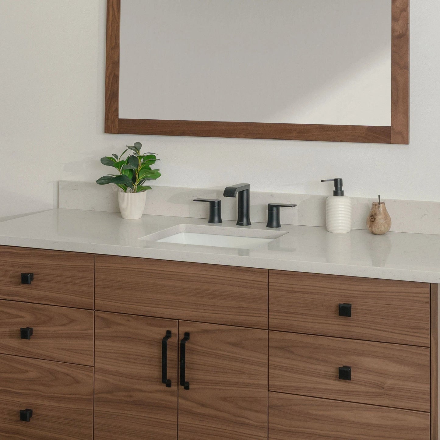 
                  
                    Austin Stainless SLIM 60" American Black Walnut Bathroom Vanity Teodor Bathroom Vanity United States
                  
                