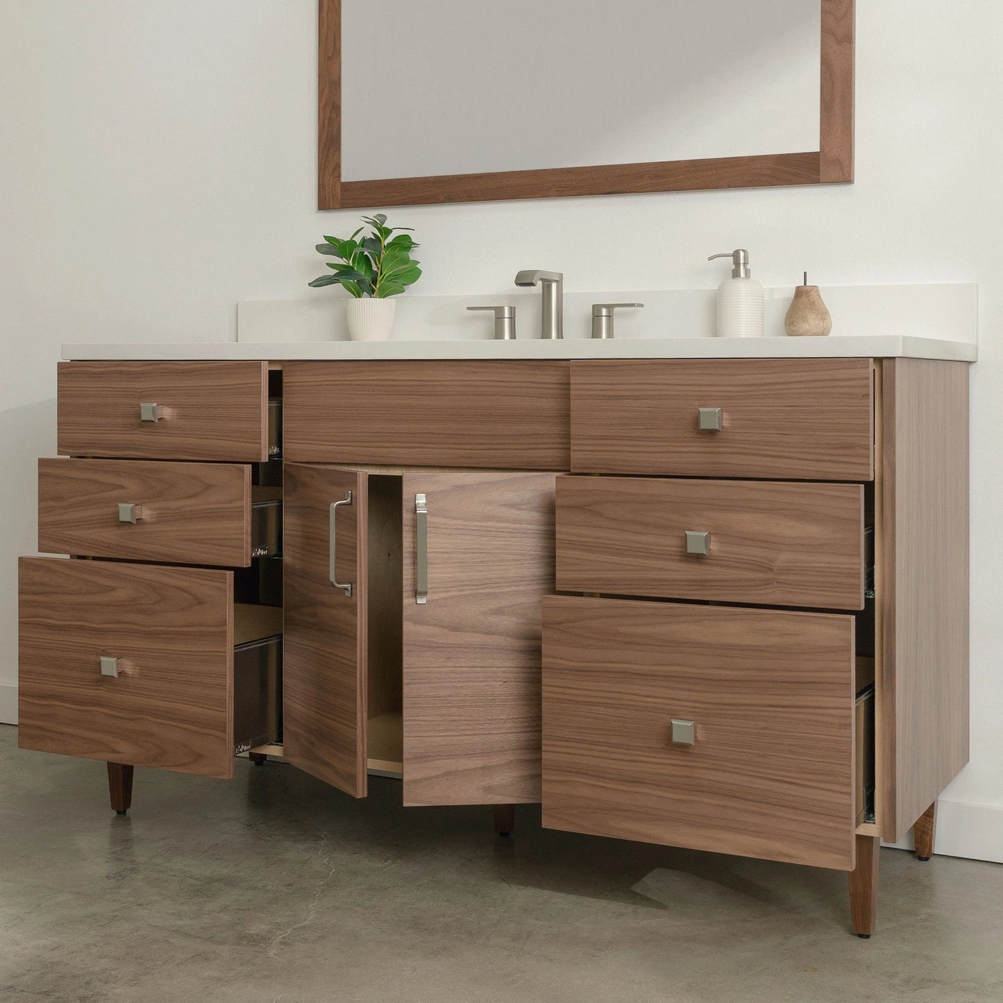 
                  
                    Austin Stainless SLIM 60" American Black Walnut Bathroom Vanity Teodor Bathroom Vanity United States
                  
                