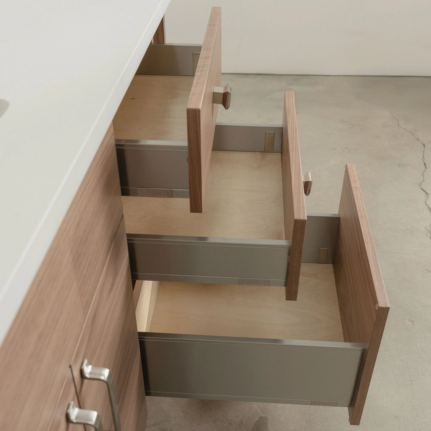 
                  
                    Austin Stainless SLIM 60" American Black Walnut Bathroom Vanity Teodor Bathroom Vanity United States
                  
                